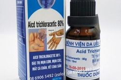 Bé gái 2 tháng tuổi bỏng nặng do nhỏ nhầm axit vào miệng