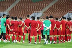Tại sao danh sách tuyển Việt Nam đấu Oman vẫn chưa được công bố?