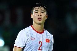 Tuyển Việt Nam ngây thơ và va phải VAR