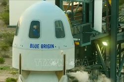 Blue Origin kết thúc thành công sứ mệnh đưa hành khách lớn tuổi nhất vào vũ trụ