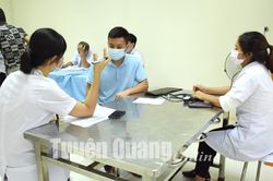 Tuyên Quang tiếp nhận 100 nghìn liều vắc xin Vero Cell