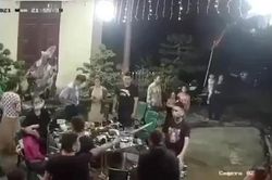 Truy bắt nhóm đối tượng xông vào quán nướng gây án mạng