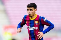 Barca 'trói' Pedri, phí giải phóng cao choáng váng