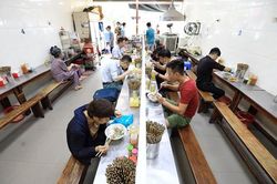 Đà Nẵng cho phép phục vụ ăn uống tại chỗ từ 16/10