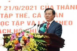 Bí thư Hà Nội yêu cầu khắc phục tình trạng độc đoán, quan liêu