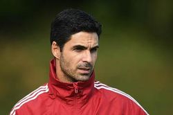 Arteta không đếm xỉa đến chỉ trích của huyền thoại Arsenal