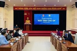Chương trình 'Máy tính cho em' huy động được hơn 100 tỷ đồng
