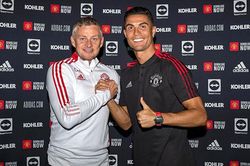 Nhận định bóng đá Leicester vs MU: Ronaldo đáng tin cậy hơn Ole
