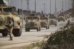 Đoàn xe quân sự Thổ Nhĩ Kỳ trúng thiết bị nổ ở Idlib, Syria