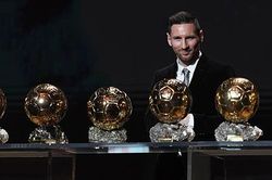 Cựu danh thủ người Pháp phát ngán khi Messi nhận Quả bóng vàng