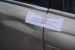 Tràn ngập hình ảnh niêm phong xe qua địa bàn, GĐ Sở Y tế Bến Tre lên tiếng