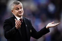 Solskjaer nhận sai sau trận thua Leicester