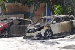 Nghi vợ ngoại tình với sếp, mua xăng đốt ô tô