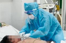 Trẻ béo phì, có bệnh nền tiêm vắc xin Covid-19 như thế nào?