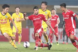 Đừng để V-League đi theo 'vết xe đổ'