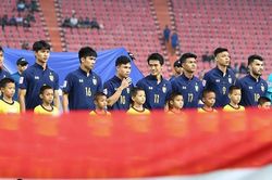 Thái Lan mang 10 bình oxy tới vòng loại giải U23 châu Á