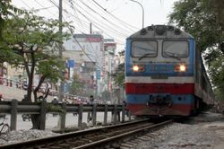 Đề xuất nhập 37 toa tàu bị Nhật thải loại, lãnh đạo Tổng công ty Đường sắt nói gì?