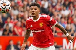 Các cầu thủ MU nghi ngờ 'bom xịt' Jadon Sancho