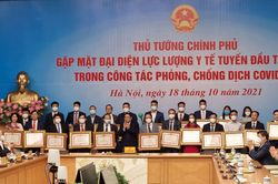 Trong đợt dịch thứ 4, đã có gần 30.000 lượt thầy thuốc đi chi viện cho các điểm nóng dịch