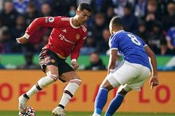 Tiền mua sắm vào tháng 1/2022 của MU phụ thuộc vào Solskjaer