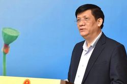 Bộ trưởng Bộ Y tế: Lý trí và tình cảm thôi thúc các thầy thuốc có mặt tại các điểm nóng dịch bệnh COVID-19