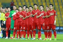Đội tuyển Bóng đá Việt Nam tụt 3 bậc trên bảng xếp hạng FIFA