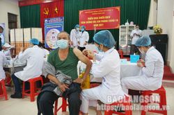 Thành phố Lạng Sơn triển khai tiêm vắc-xin phòng COVID-19 mũi 2Tin khácNhững người 'giỏi việc nước, đảm việc nhà'Thành phố Lạng Sơn: Vững bước trên đường phát triển