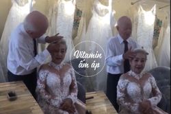 Tan chảy với clip cụ ông giúp vợ trang điểm để chụp ảnh kỷ niệm 50 năm ngày cưới
