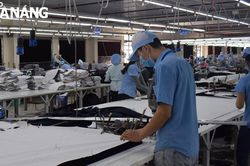 Nhiều doanh nghiệp thiếu lao động