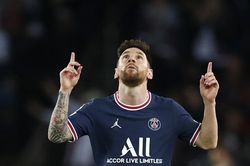Messi lập cú đúp, PSG ngược dòng ấn tượng hạ Leipzig