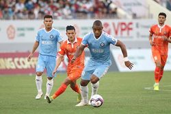 'Bình thường mới' cho V-League