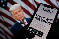 Ông Trump tuyên bố lập mạng xã hội và tập đoàn truyền thông riêng, đối phó với 'Big Tech'