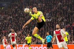 Khủng hoảng hàng công, Chelsea úp mở sẽ cho 'nổ bom tấn'