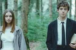 Jessica Barden - 'Nàng thơ' lập dị của Netflix gây sửng sốt khi thông báo đang mang thai
