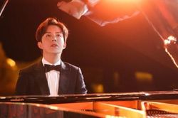 'Hoàng tử piano' Lý Vân Địch bị bắt vì mua dâm