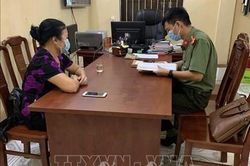 Tàng trữ, tán phát tài liệu không có nguồn gốc xuất xứ