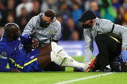 Chelsea sẽ mất Lukaku trong 5 trận đấu tới