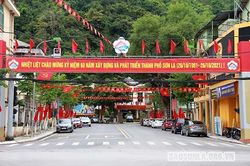 Hướng tới Kỷ niệm 60 năm Thành phố Sơn La xây dựng và phát triển