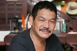 Đạo diễn phim 'Ngọc trong đá' Trần Cảnh Đôn qua đời