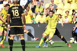 Soi kèo nhà cái Nantes vs Clermont. Nhận định, dự đoán bóng đá Pháp (22h00, 23/10)