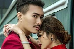 Cô hàng xóm trẻ gợi cảm và 'hành động kỳ lạ' của chồng khi đêm muộn lúc vợ vắng nhà