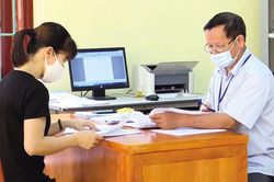 Ông Đinh Trần Anh Khôi đã được hướng dẫn hoàn thiện hồ sơ hỗ trợ