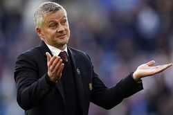 MU thảm bại 0-5 trước Liverpool: Đi thôi, Ole Solskjaer!