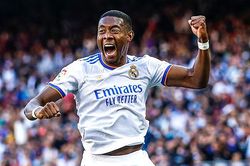 Hậu Kinh điển Barcelona 1-2 Real Madrid: Oscar cho David Alaba, Mâm xôi cho Mingueza