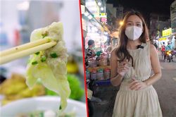 Phố sủi cảo nổi tiếng ở TP.HCM tấp nập khách mua mang về