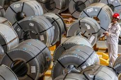 Việt Nam nhập khẩu sắt thép chủ yếu từ thị trường Trung Quốc