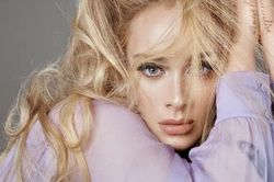 'Họa mi' nước Anh Adele trở lại quán quân trên Billboard Hot 100