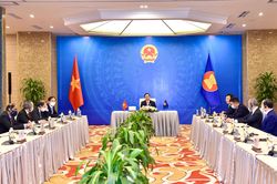 Chung tay giữ vững môi trường hòa bình, an ninh, ổn định để phát triển