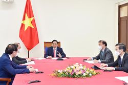 Thủ tướng Phạm Minh Chính điện đàm với Tổng thống Chile