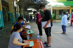 Phụ huynh cần lưu ý những gì khi trẻ tiêm vaccine phòng COVID-19?